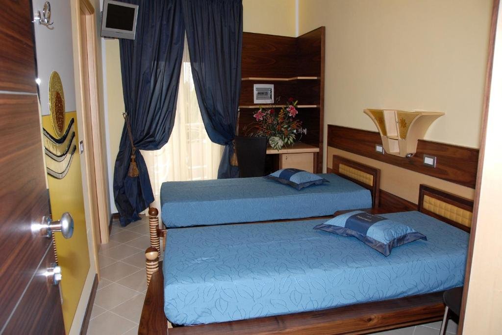 Hotel Miramare room in Porto Cesareo 1
